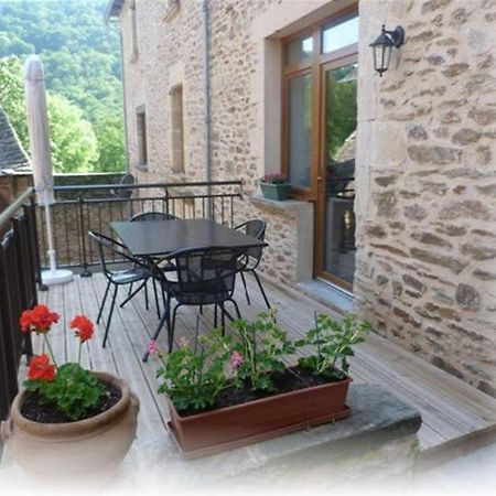 Gite Oustal Belcastel  Екстериор снимка